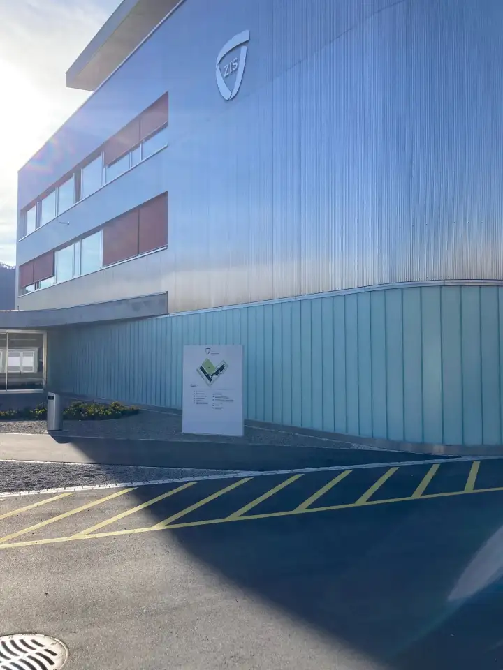 Zürich International School in Adliswil – Foto 21